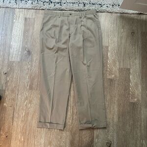 Pleated Beige Dockers Baggy fit